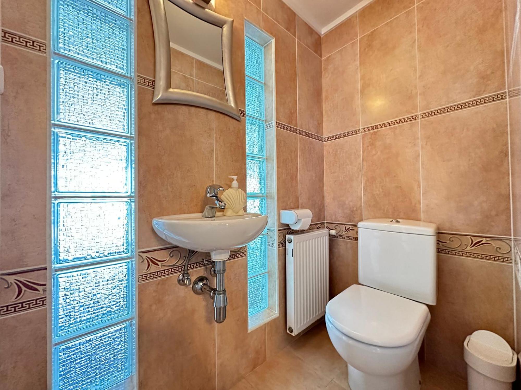 Agi Villa Poncella Roses Exterior photo